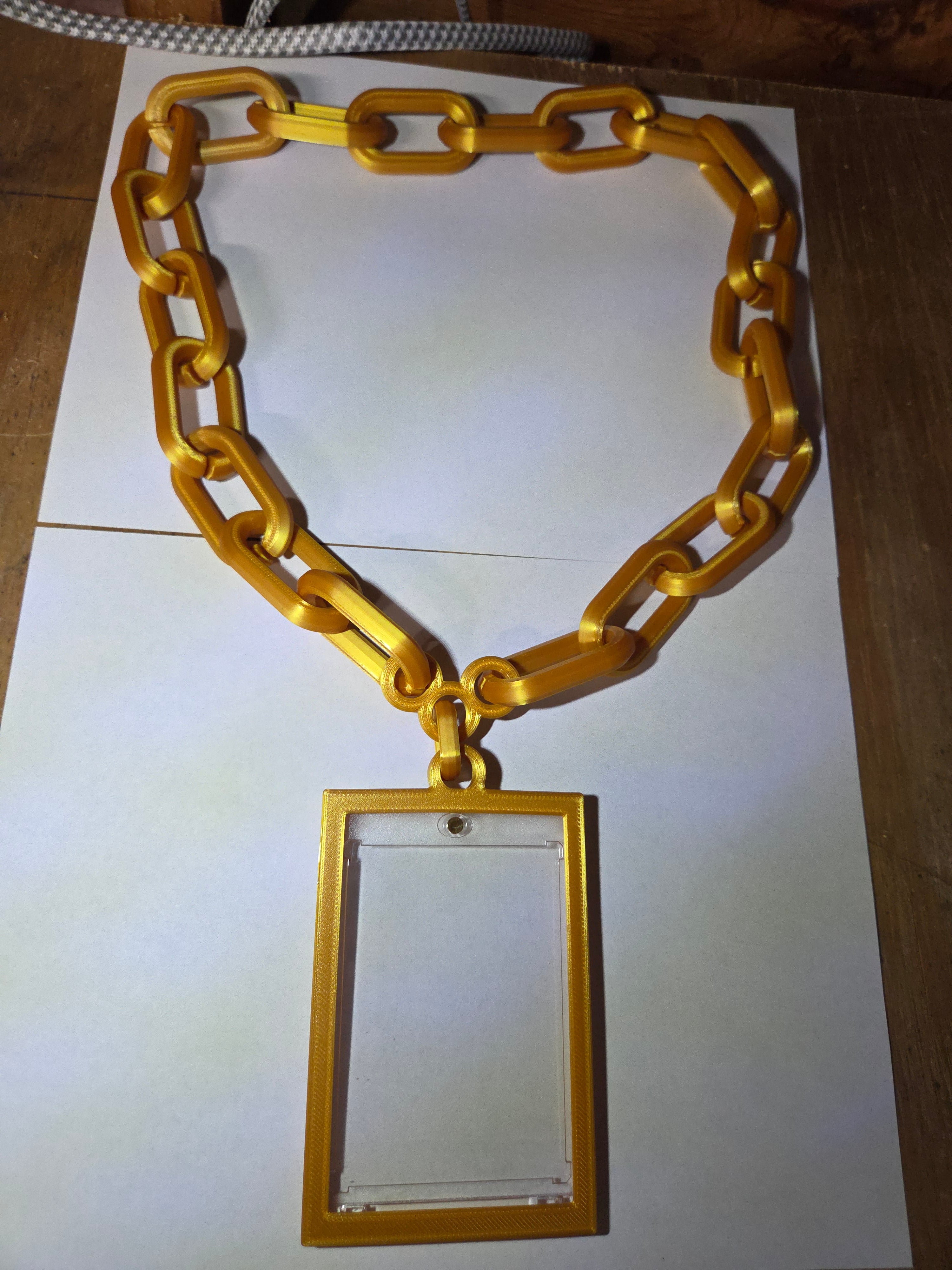 Vault 113 Trading card Necklace